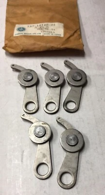 PALANCA TAPÓN YAMAHA YZ125 TA125 RD125 RD200 MX100 DT100 74-77 132-18140-01 NOS Foto 1 de 4