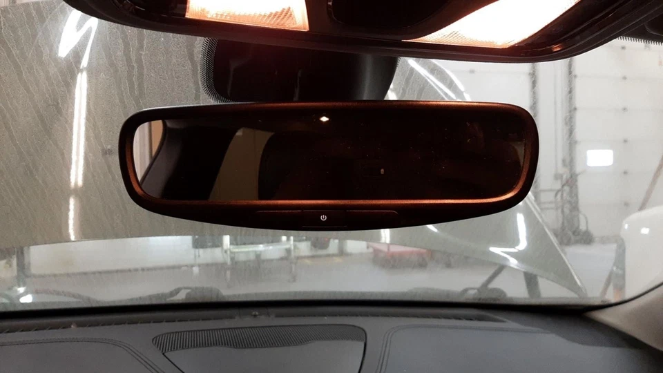 Int Rr View Mirror For Cherokee Assy - Image 1 of 1