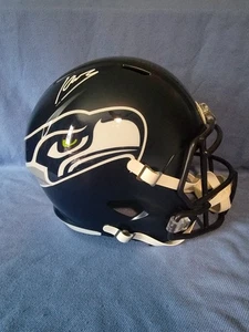 Kenneth Walker III Seattle Seahawks Beckett Full Size Replica Football Helmet - Picture 1 of 7
