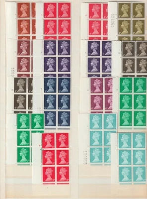 SELECTION OF QEII PLATE BLOCK'S IN UM/MINT CONDITION. - Image 1 of 2