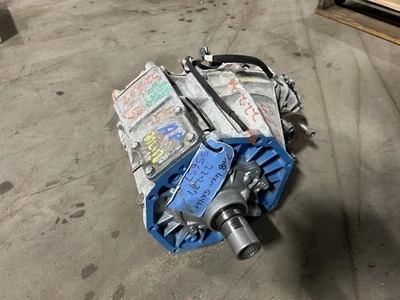 2018 LEXUS GX460 OEM Transfer Case  - Image 1 of 4