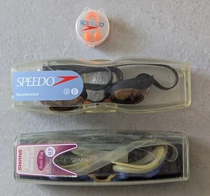 Speedo Speedsocket Schwimmbrille + Nasenklammer + Swans SR-2M Schwimmbrille - Bild 1 von 10