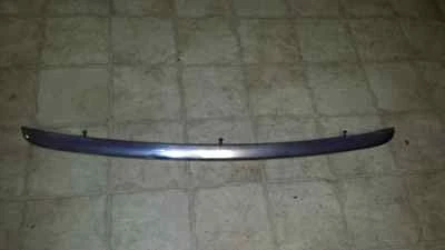 JAGUAR XJ8 XJR VANDEN PLAS 1998 1999 2000 2001 02 2003 PARRILLA INFERIOR CROMADA DELANTERA Foto 1 de 3