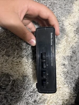 Radio Shack Video/Audio 4way Selector Switch Good Condition - Image 1 of 4
