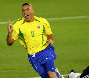 Maglia BRASILE Fifa World Cup 2002 RONALDO 9 R9 il Fenomeno size L - Imagen 1 de 7