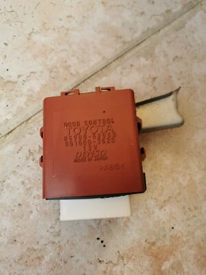 Unidad de módulo de control de puerta Toyota 00-05 Echo Scion 04-06 xA 85980-52060 OEM Foto 1 de 2