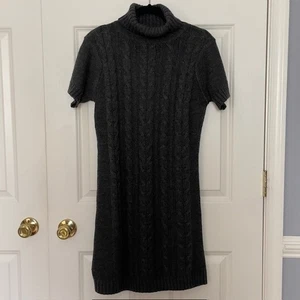 Gray Cable Knit Turtleneck Preppy Weekend Sweater Dress – Short Sleeve | Small - Picture 1 of 6