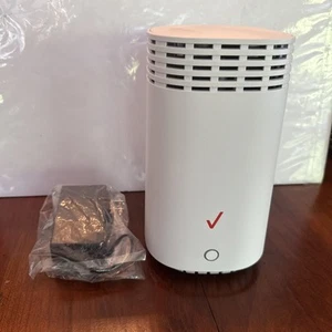 Verizon G3100 Fios Home Wireless WiFi Tri-Band Router with OEM Power Adapter - Picture 1 of 5