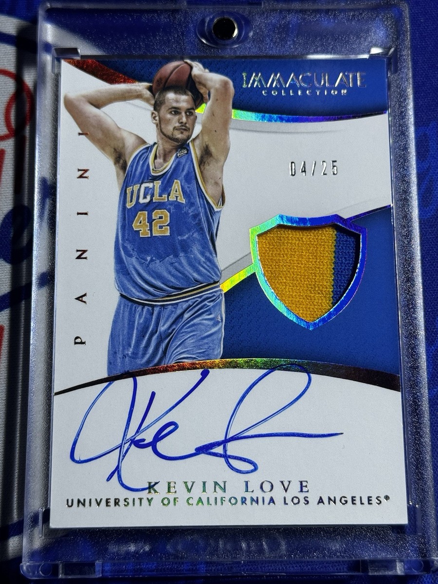 Kevin Love Basketball Autographed Sports Trading Cards 