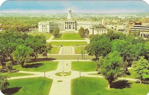 Vintage Colorado  Chrome Postcard Civic Center City County Building Denver - Picture 1 of 2