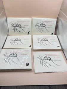 Juncos Holiday Greeting Cards with Envelopes – Set of 45 Vintage Christmas Cards - Picture 1 of 9