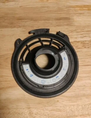 Aspiradora DYSON DC40 genuina usada pieza OEM: cubierta de bloqueo de filtro de motor y sello de goma Foto 1 de 2