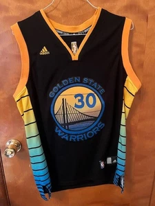 STEPHEN CURRY ADIDAS MAGLIA NERA PRO-CUT UOMO MEDIUM NBA FINALS WARRIORS - Foto 1 di 4