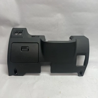 Nissan Xterra Frontier 2001-2004 tablero derecho rodillera panel de ajuste gris OEM LEER Foto 1 de 4