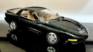 🏁 Built Model Kit Vintage LINDBERG 1/20 Scale PONTIAC FIREBIRD Formula V8 🏁 - Picture 1 of 11