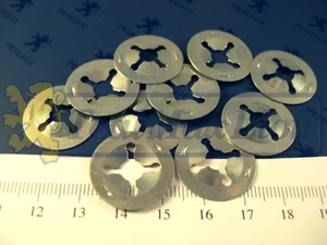10 clips fixation écran thermique Peugeot 205 309 405 605 106 406 Cit. Xantia XM - Picture 1 of 1