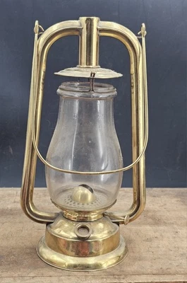 Antique Dietz U.S. Brass Hotblast Tubular Lantern Lamp Early Pre Lift Version  - Image 1 of 4