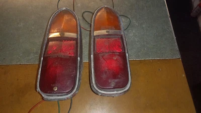 Par de luces traseras Triumph TR4 TR4A TR5 Foto 1 de 4