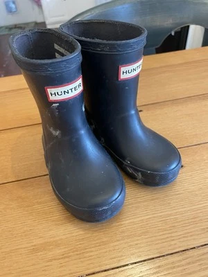 Lote Zapatos Niñas Pequeñas 4T/5T, Hunter, Toms, Gerber Foto 1 de 4