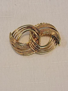 Oscar De Larenta Gold tone Statement Pin Brooch - Picture 1 of 6