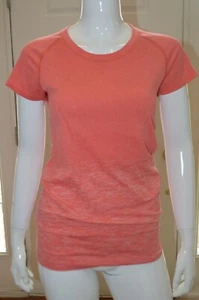 Womens LULULEMON Coral Scoop Neck Short Sleeve Active Wear Top Size 6 - Picture 1 of 5