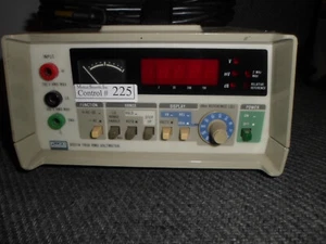 Fluke 8921A True RMS Voltmeter 10 Hz to 20 MHz Made in USA - Picture 1 of 3