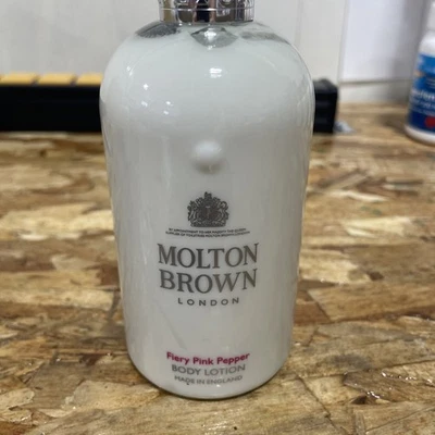 Loción corporal Fiery Pink Pepper de Molton Brown para unisex - 10 oz Foto 1 de 4
