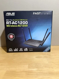ASUS RT-AC1200 Wireless Dual Band Router - Picture 1 of 5