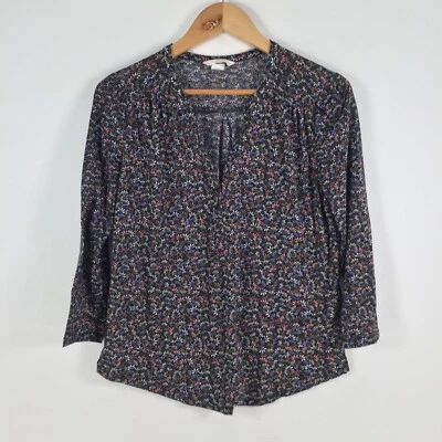 H&M womens blouse top size S black geometric 3/4 sleeve Vneck 040354 - image 1 of 4