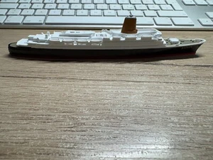 Wiking 1:1250 Kreuzfahrtschiff T.S Bremen guter Zustand ohne OVP - Bild 1 von 6