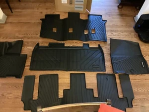 22-24 Kia Carnival 3 Row Floor Mats + Cargo Liner Black ONLY FITS SELECT MODELS - Picture 1 of 8