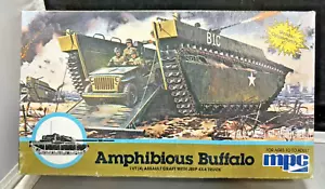 1/76 MPC 16201 Amphibious Buffalo LVT 4 Assault Craft Jeep 4x4 Camion Modello MS2 - Foto 1 di 13