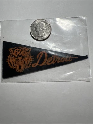 Detroit Tigers Vintage Banner Flag - Image 1 of 4