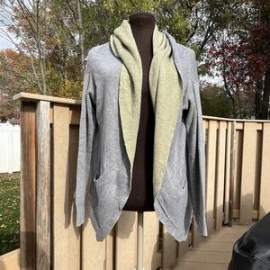 Lululemon Women’s Cabin Yogi Reversible Wrap Hooded Cardigan Size 10 Gray Yellow - Picture 1 of 10