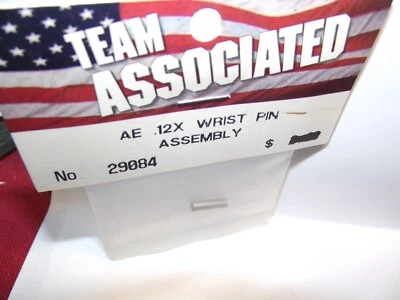 Team Associated 29084 2x wrist pin assembly     - Image 1 of 4