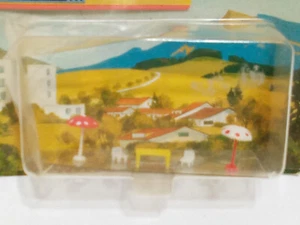 Spur Z NOCH 4287 cabanna pieces Z scale Figures - Picture 1 of 9