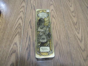 Dewar's "White Label" Evokes the Spirit of Scotland Scotch Whiskey Empty Tin - Picture 1 of 9