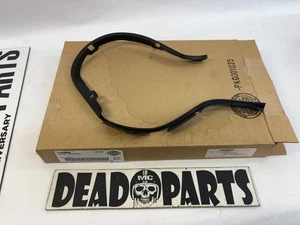 Harley OEM new right fairing rubber trim gasket seal 61400064 - Picture 1 of 2