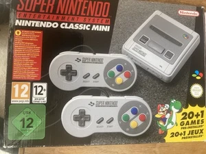 Nintendo SNES Classic Mini Konsole (Top Zustand) plus extra Spiele - Bild 1 von 7