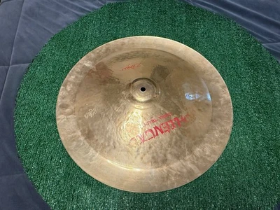 Platillo de basura Zildjian Oriental 18" China Foto 1 de 4