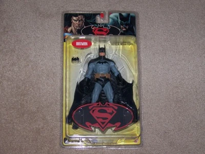 FIGURA DE ACCIÓN BATMAN DC ENEMIGOS DIRECTOS ENTRE NOSOTROS Foto 1 de 4