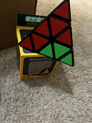 Liangcuber QYtoys Qiming Pyramid 3x3 Speed Cube - Image 1 of 4