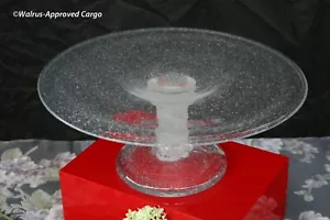 SOPORTE PARA PASTELES DEL SIGLO DE CERÁMICA GRANERO -NUEVO CON ETIQUETAS - ¡UNA GRAN MANERA DE SERVIR UN POCO SABROSO CHIC! - Imagen 1 de 6