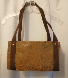 Nuova borsa a tracolla mini borsone Southwestern in ecopelle marrone lavorata in velluto - Foto 1 di 10