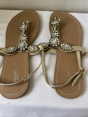 Sandalias de novia David para ese gran día. Estrás Talla 8 Perfecto Estado Foto 1 de 4