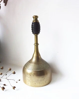 Victorian bronze hand bell, ebony beehive knob, servant, maid or butler bell - Image 1 of 4