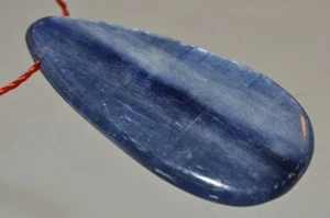 30 mm ""Hohe Vibration/Top Qualität"" ~ silberblau Kyanit flache Birne Anhänger O1278 - Bild 1 von 7