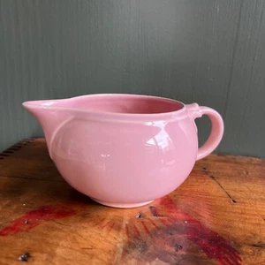 Vintage Pastel Pink Taylor Smith Ceramic Creamer / Gravy Boat - Picture 1 of 7