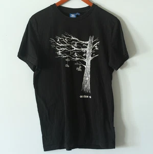 Rara maglietta Adidas vintage nera taglia grande scarpe in albero maglietta comoda - Foto 1 di 21