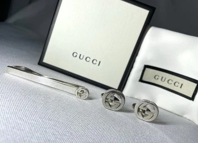 Gemelli con clip per cravatta Gucci originali ad incastro doppia barra G arge... - Immagine 1 di 4